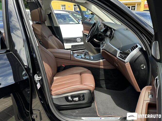 BMW X5 4.5e 56 bmw X5 4.5e 2020