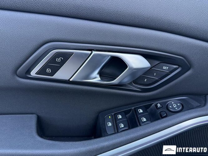 BMW 330 51 bmw 330 2019