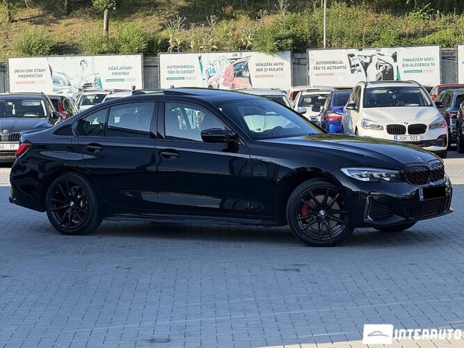 BMW 330 2019 doar la InterAuto