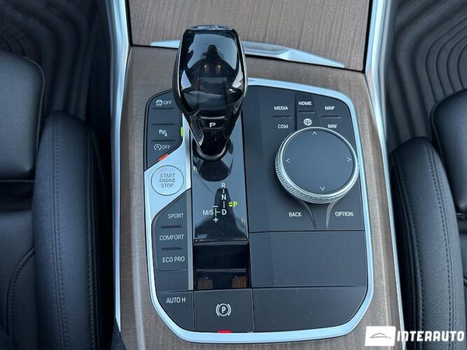 BMW 330 44 bmw 330 2019