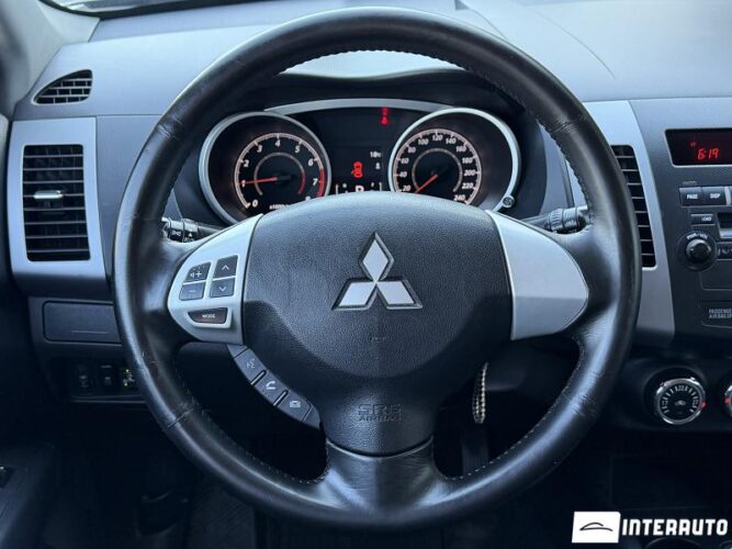 mitsubishi Outlander XL 2011