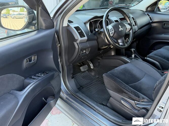 mitsubishi Outlander XL 2011
