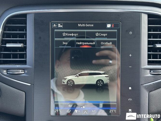 Renault Megane 42 renault Megane 2019