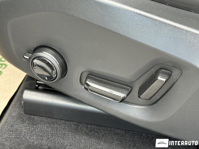 volvo XC 60 2022