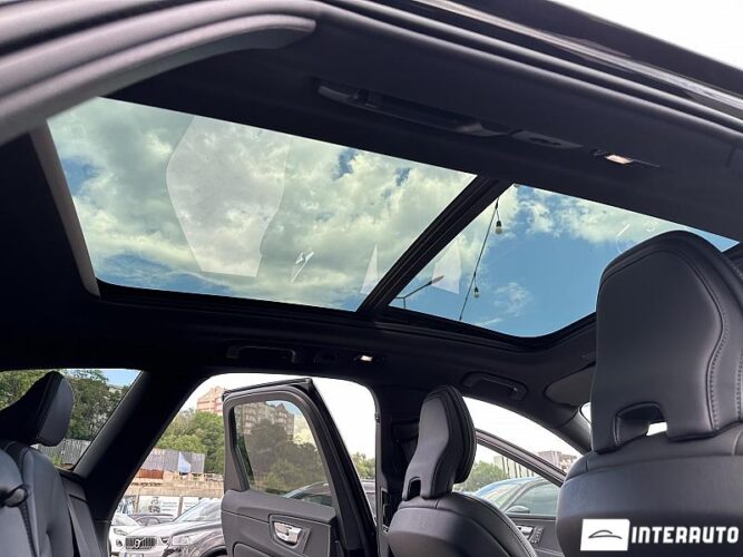 volvo XC 60 2022