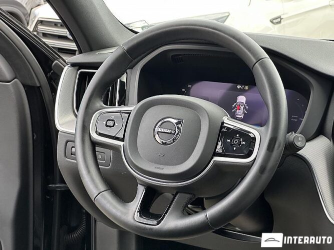 volvo XC 60 2022