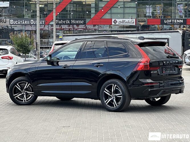 volvo XC 60 2022