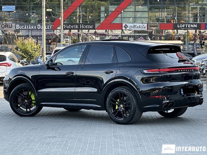 porsche Cayenne E-Hybrid 2024