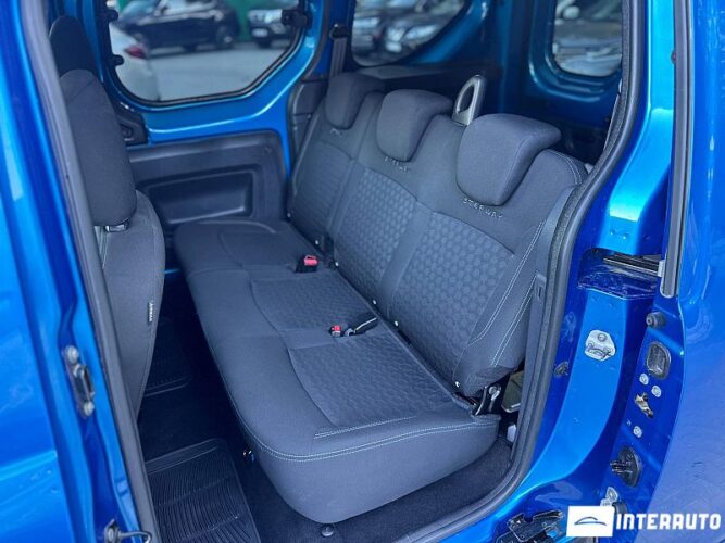 Dacia Dokker Stepway 43 dacia Dokker Stepway 2015