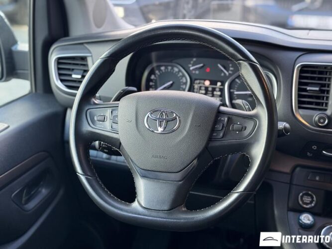 toyota Proace 2020