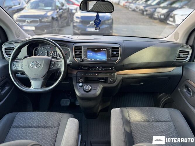 toyota Proace 2020