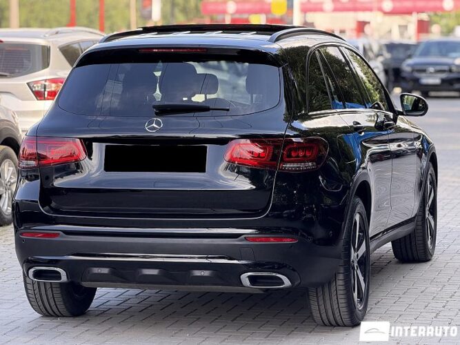 Mercedes GLC 200 33 mercedes GLC 200 2019