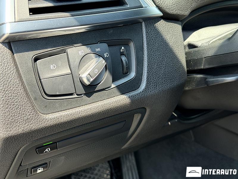 bmw 330E 2018