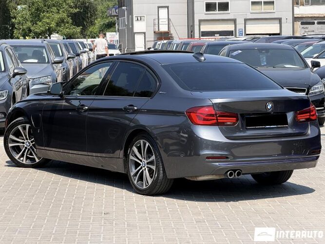 bmw 330E 2018