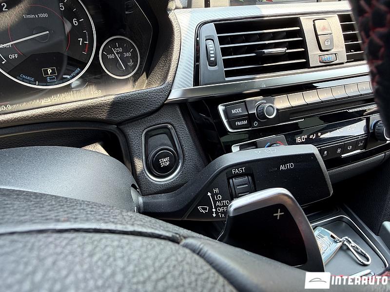 bmw 330E 2018