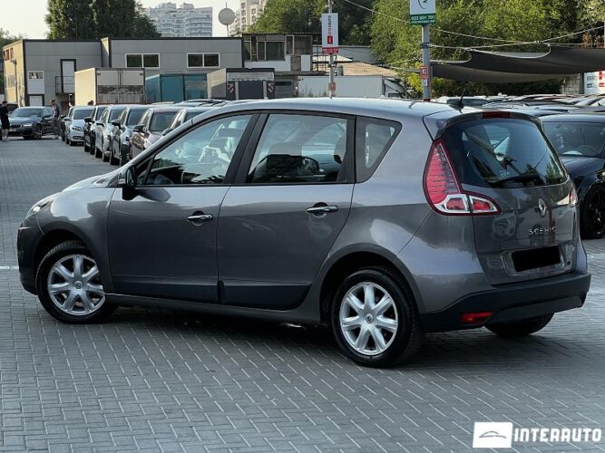 renault Scenic 2011