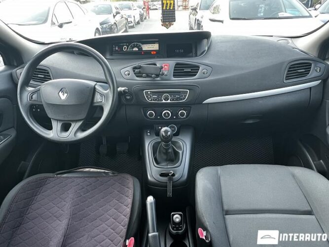 renault Scenic 2011