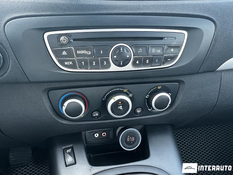renault Scenic 2011