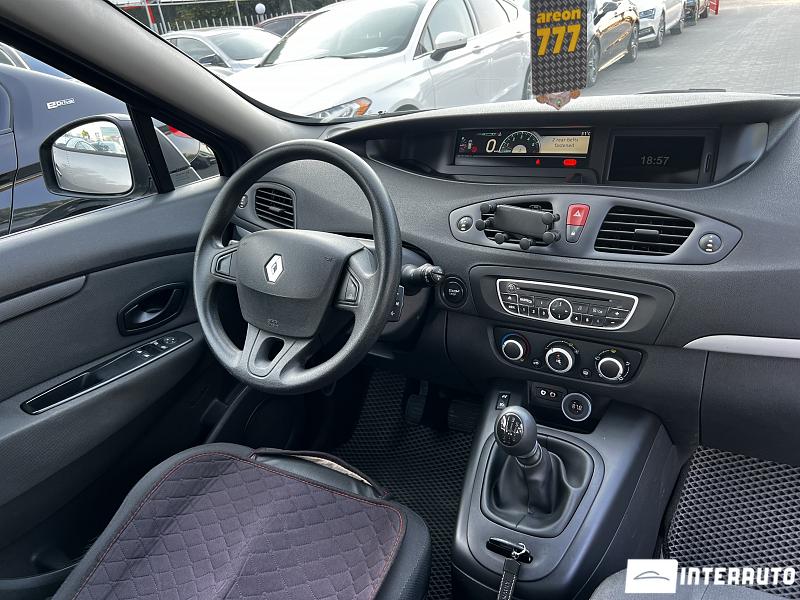 renault Scenic 2011
