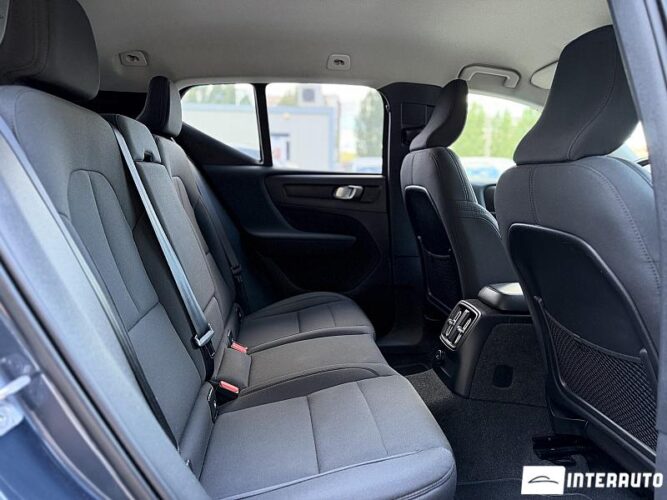 Volvo XC 40 49 volvo XC 40 2021