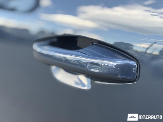 Volvo XC 40 38 volvo XC 40 2021