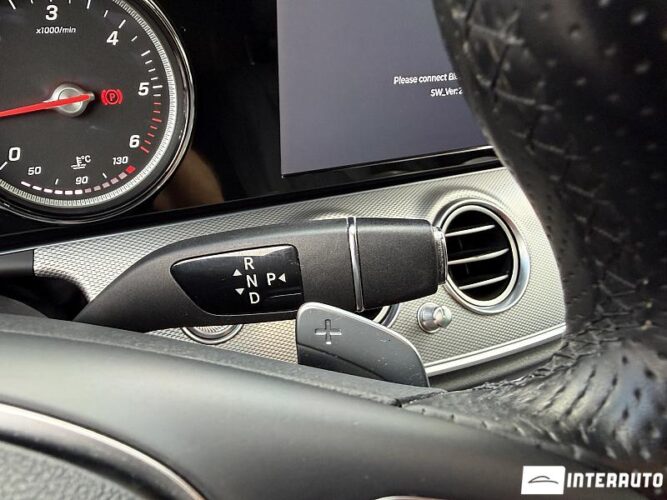 Mercedes E 220 40 mercedes E 220 2016