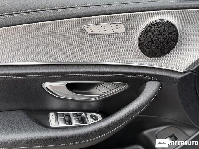 Mercedes E 220 46 mercedes E 220 2016