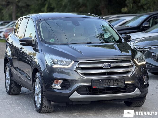 Ford Kuga 2018 doar la InterAuto