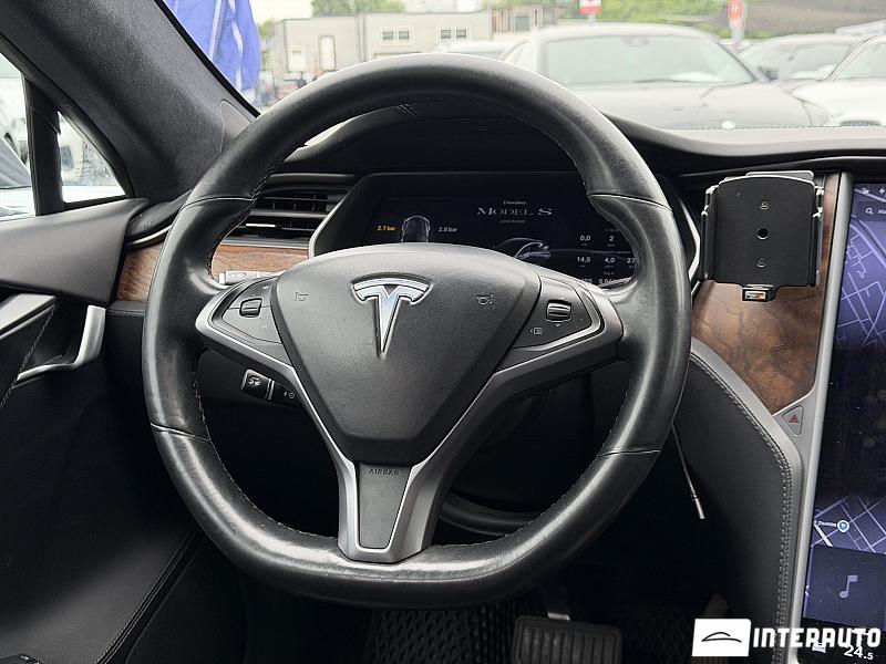 tesla Model S 2019
