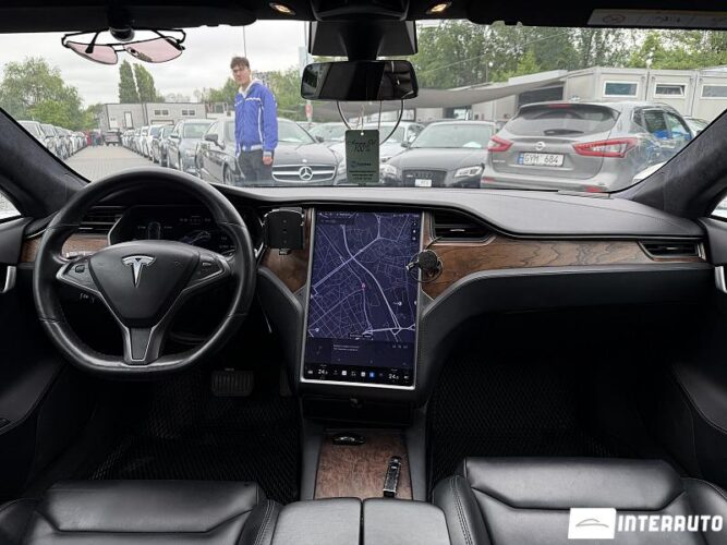 tesla Model S 2019