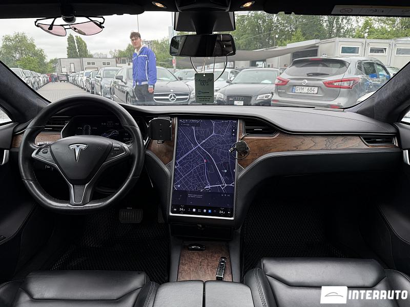 tesla Model S 2019