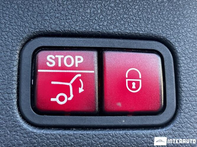 Mercedes ML 250 54 mercedes ML 250 2015