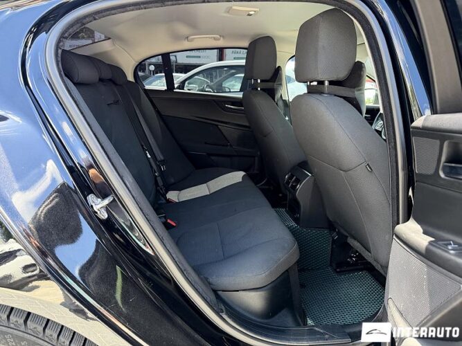 Jaguar XE 46 jaguar XE 2017