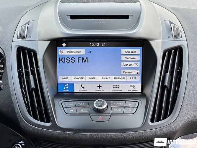 Ford Kuga 2016 doar la InterAuto