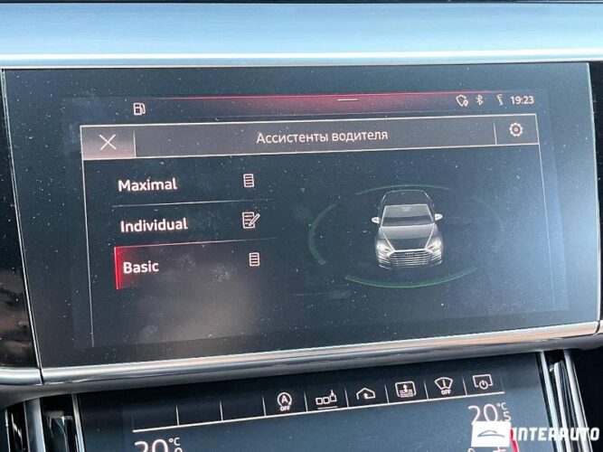 Audi S8 53 audi S8 2020
