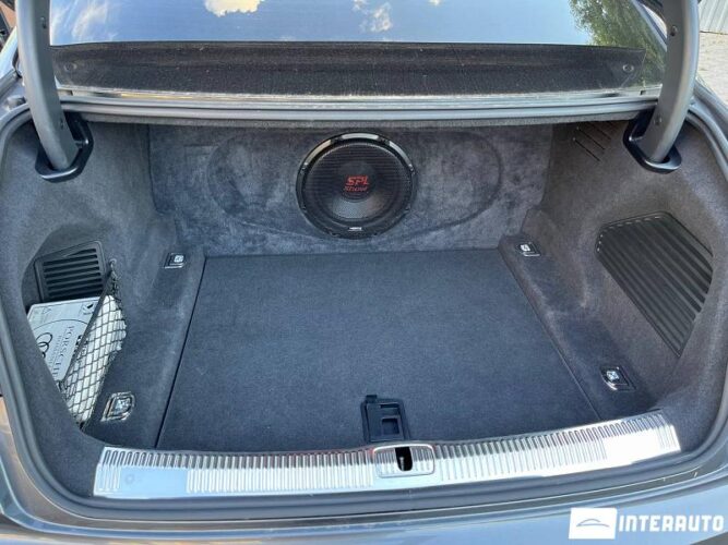 Audi S8 66 audi S8 2020