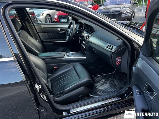 Mercedes E 220 36 mercedes E 220 2014