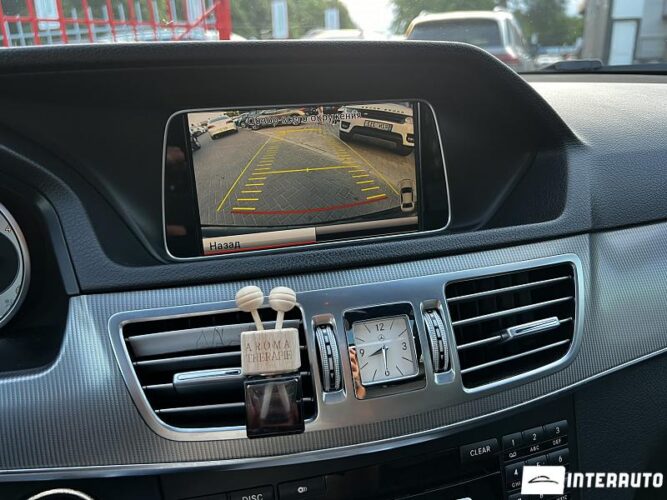 Mercedes E 220 42 mercedes E 220 2014