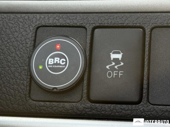 Toyota Camry 41 toyota Camry 2011