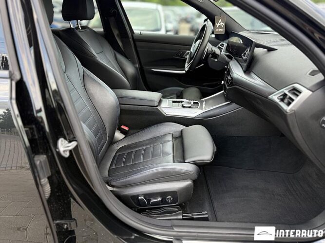 bmw 330E 2025