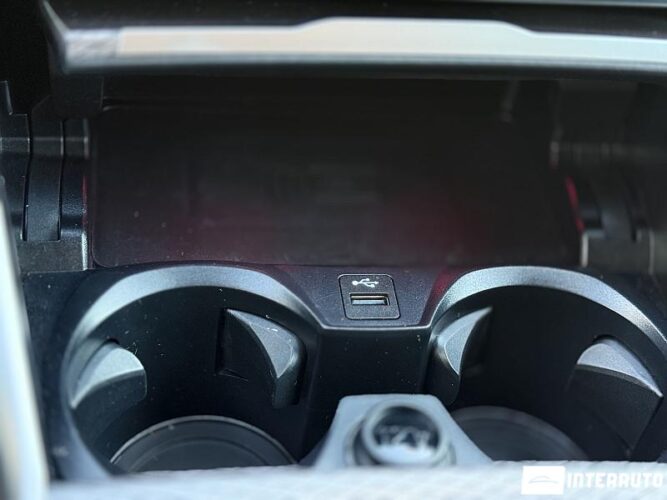 bmw 330E 2025