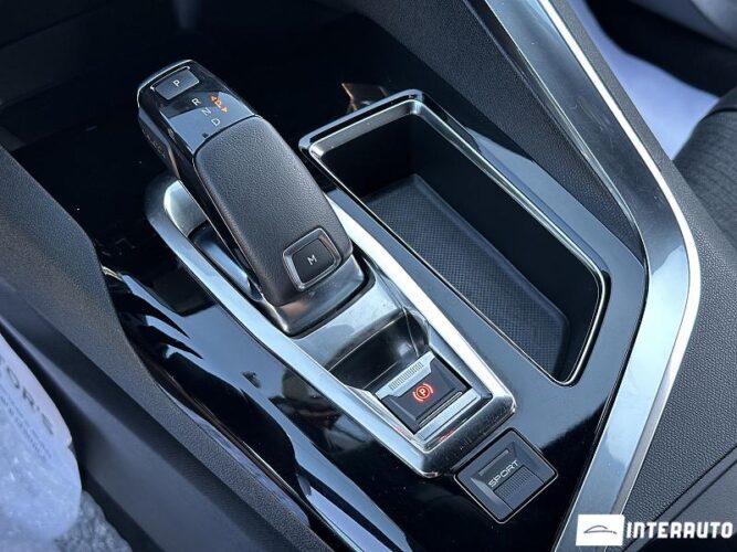 peugeot 5008 2020