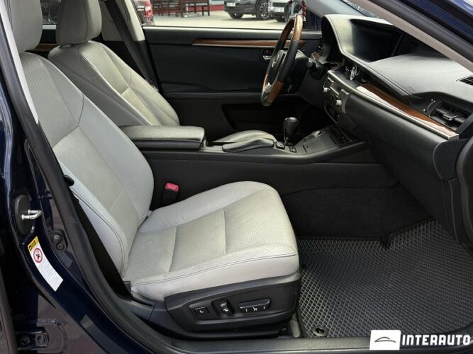 lexus ES 300h 2012