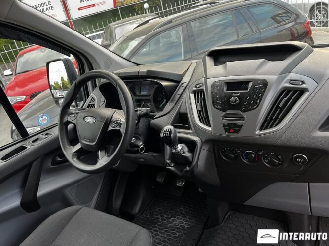 ford Transit 2017
