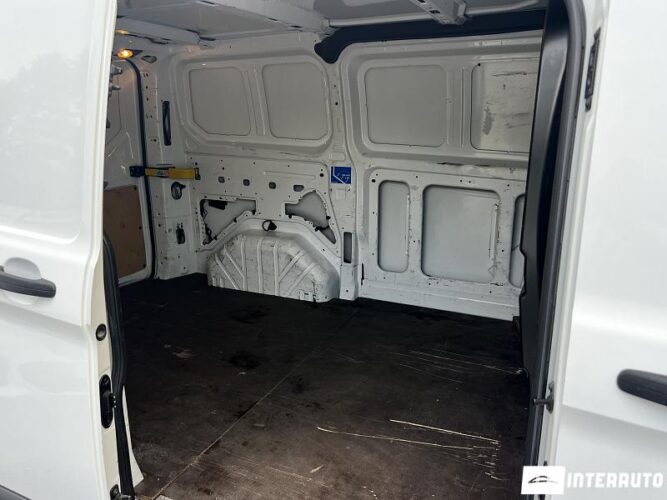ford Transit 2017