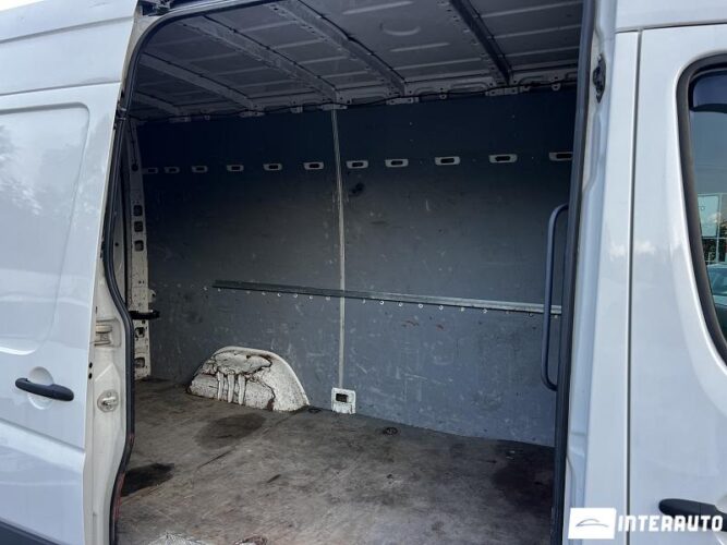 volkswagen Crafter 2012