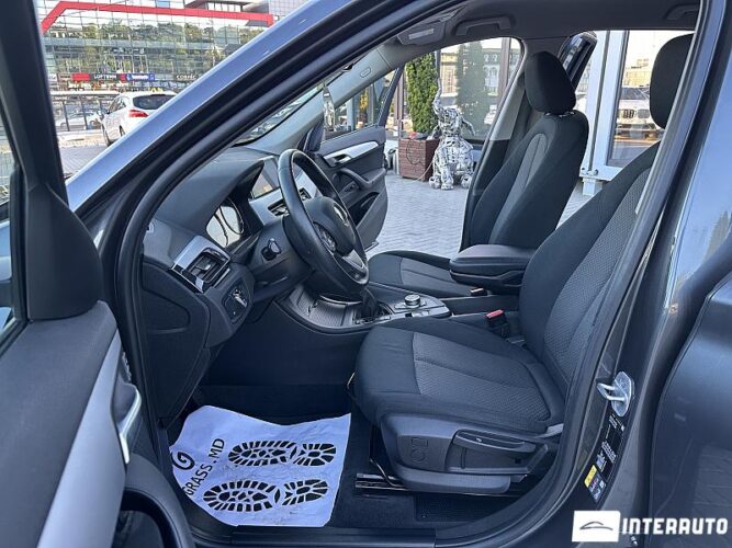 BMW X1 2.5e 36 bmw X1 2.5e 2020