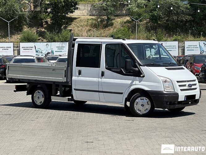 Ford Transit 2012 doar la InterAuto