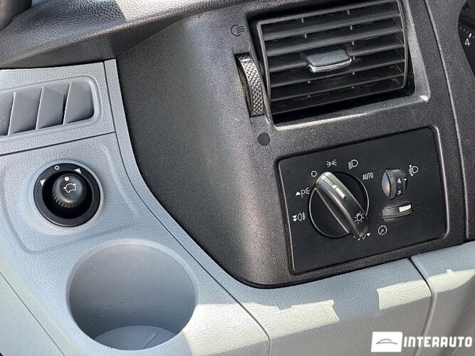 ford Transit 2012