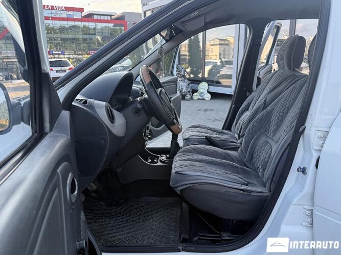 Dacia Logan 30 dacia Logan 2012